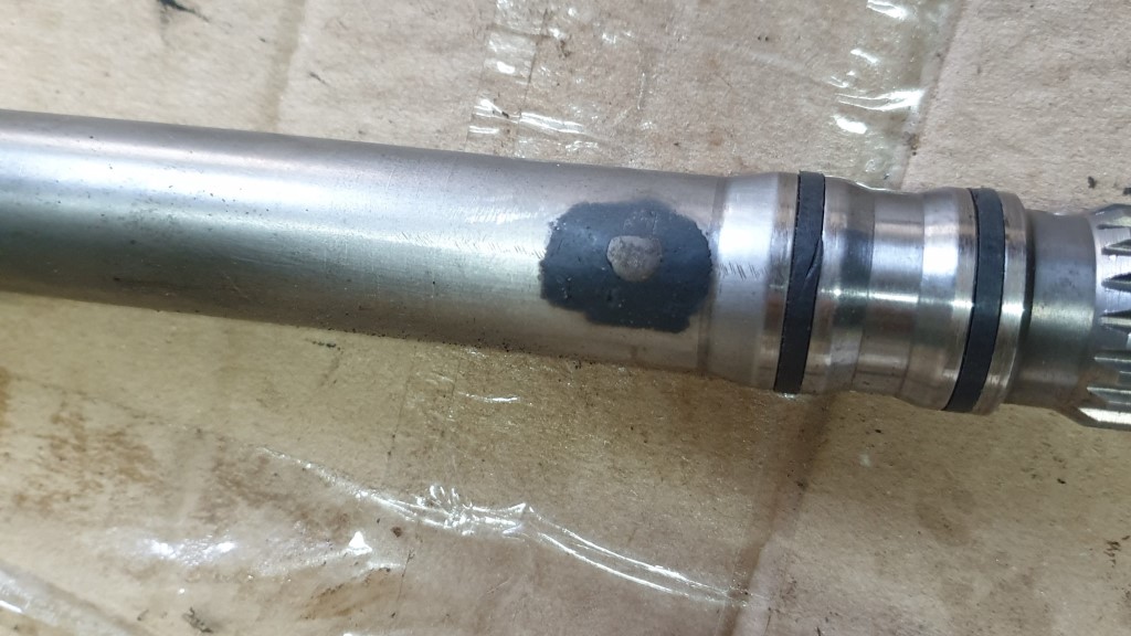 Powerglide-input-shaft-sensor-with-magnets-01